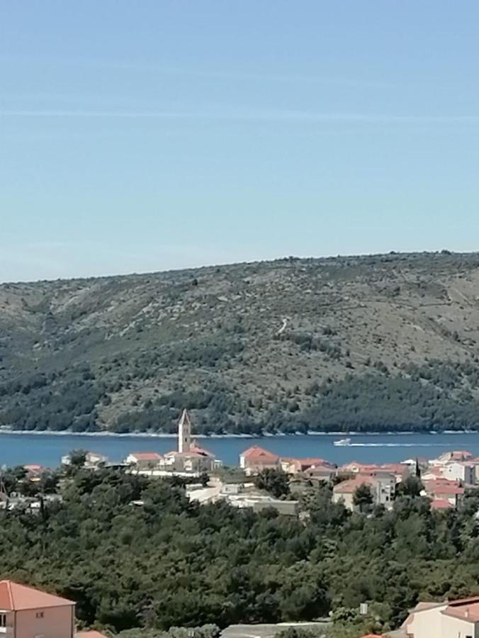 Apartments Blue Lagoon Trogir Exterior photo